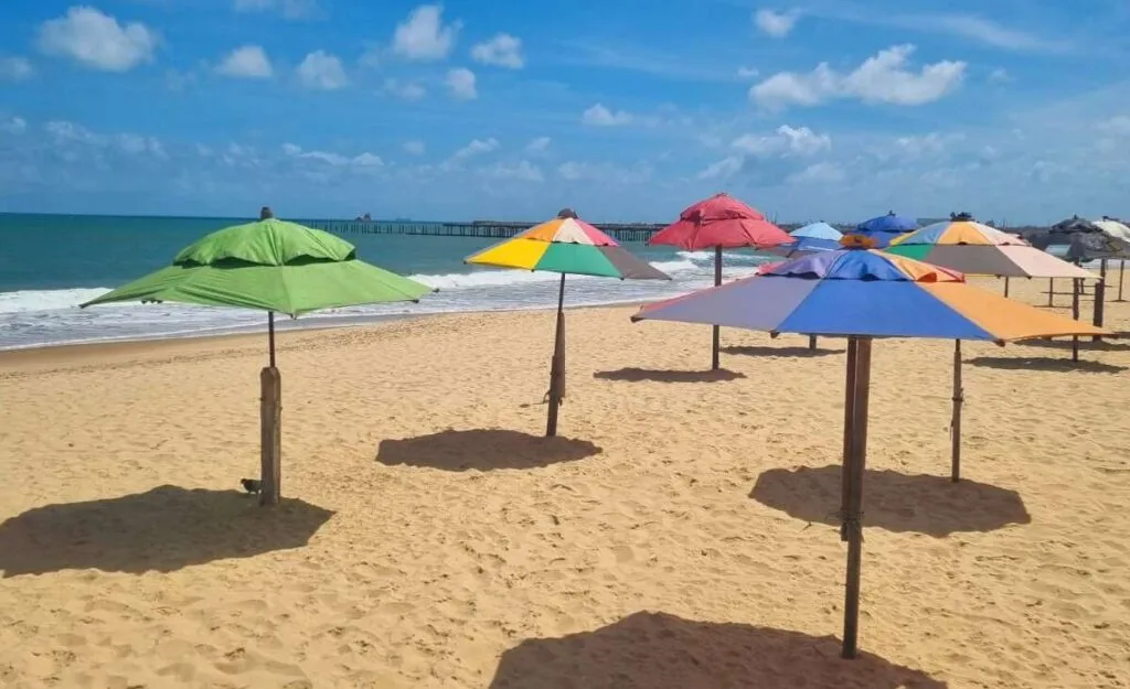 Fortaleza tem 24 praias próprias para banho no primeiro fim de semana de fevereiro